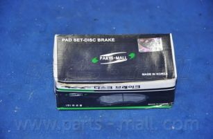 Комплект тормозных колодок, дисковый тормоз PARTS-MALL PKA-013-S