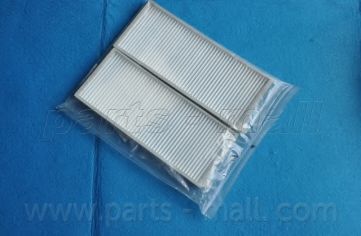 Фильтр, воздух во внутренном пространстве PARTS-MALL PMB-C05