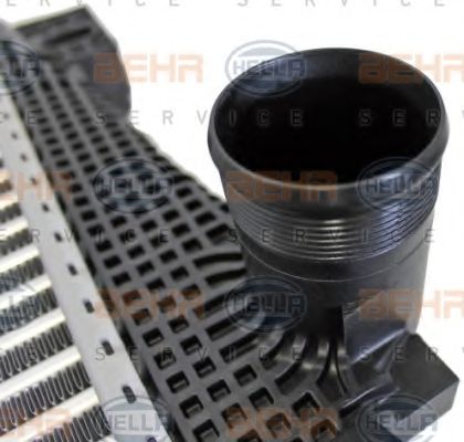 Интеркулер BEHR HELLA SERVICE 8ML376701241