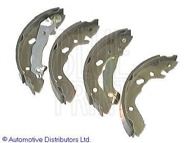 Комплект тормозных колодок BLUE PRINT ADG04102