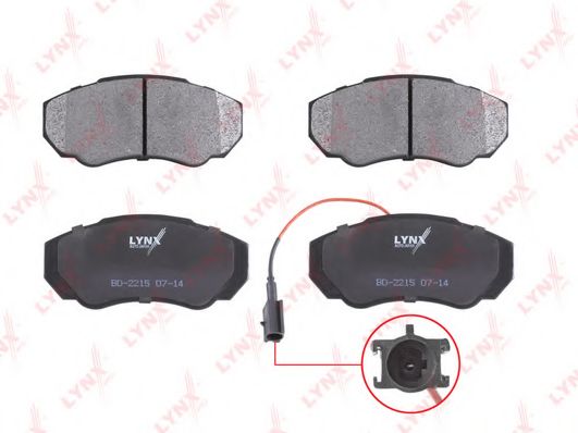 Комплект тормозных колодок, дисковый тормоз LYNXauto BD2215