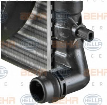 Радиатор, охлаждение двигателя BEHR HELLA SERVICE 8MK376704601