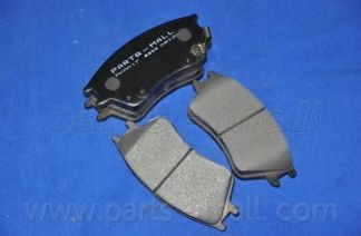Комплект тормозных колодок, дисковый тормоз PARTS-MALL PKA-017
