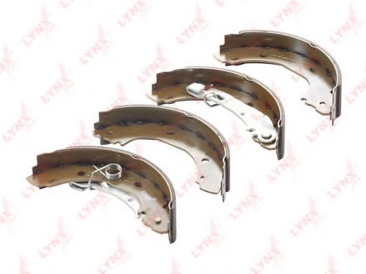 Комплект тормозных колодок LYNXauto BS2800