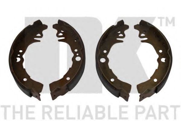 Комплект тормозных колодок NK 2751684