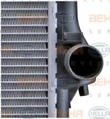Радиатор, охлаждение двигателя BEHR HELLA SERVICE 8MK376713121
