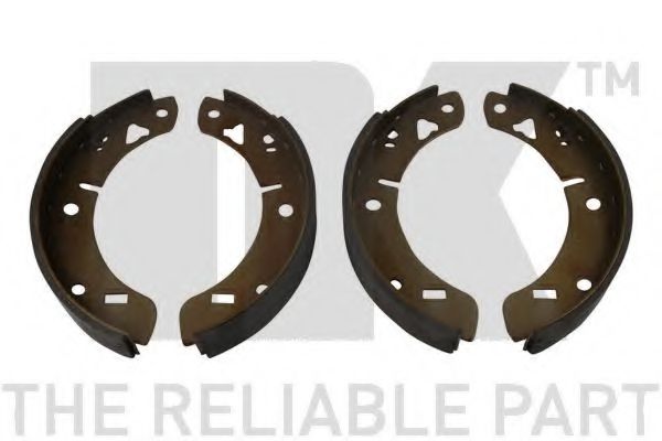 Комплект тормозных колодок NK 2740479