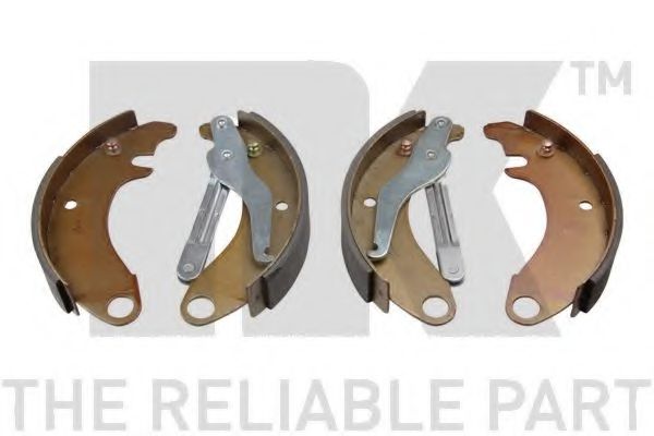 Комплект тормозных колодок NK 2719259