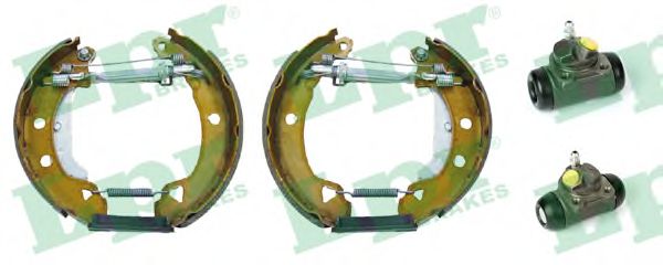 Комплект тормозных колодок LPR OEK258