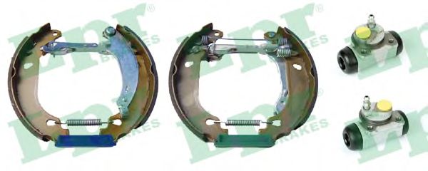 Комплект тормозных колодок LPR OEK495