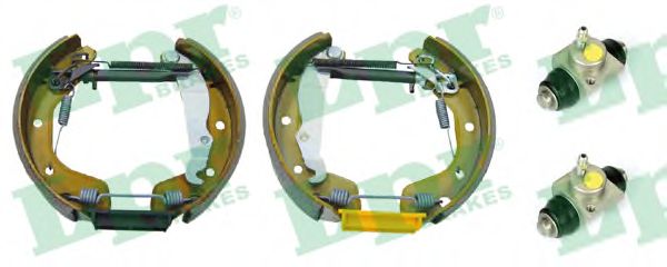 Комплект тормозных колодок LPR OEK683