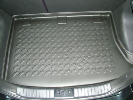 Лоток багажного/грузового отсека CARBOX 204536000