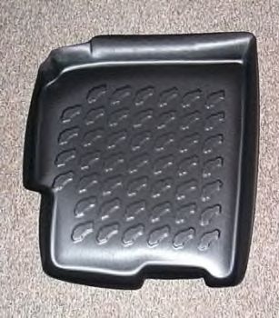 Резиновый коврик с защитными бортами CARBOX 408722000
