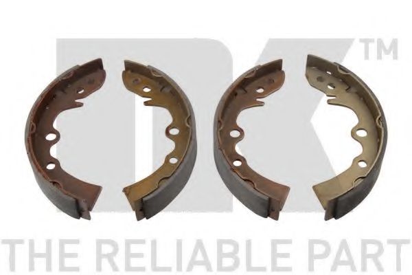 Комплект тормозных колодок NK 2732248