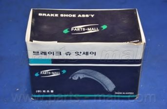Комплект тормозных колодок PARTS-MALL PLA-004