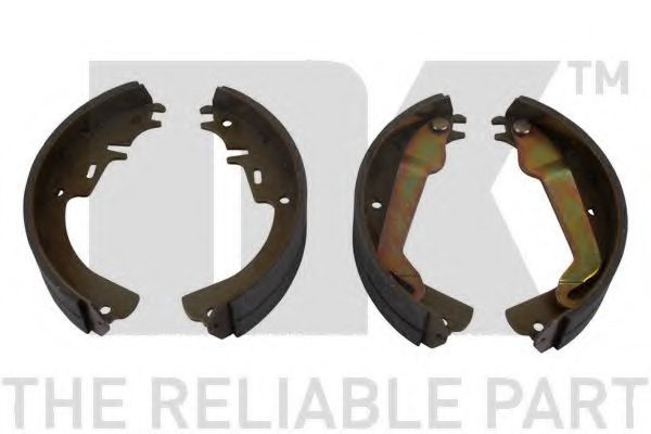 Комплект тормозных колодок NK 2736227