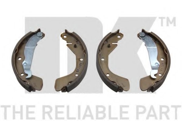 Комплект тормозных колодок NK 2736796