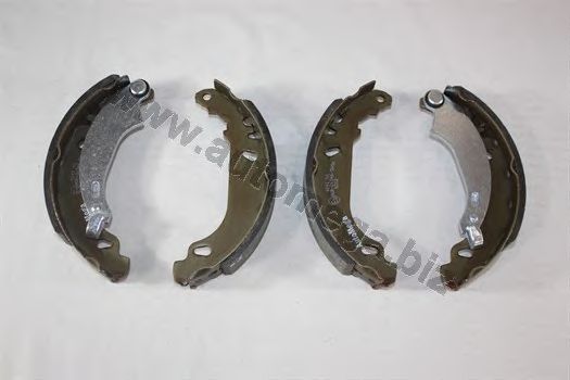 Комплект тормозных колодок AUTOMEGA 3042410N1