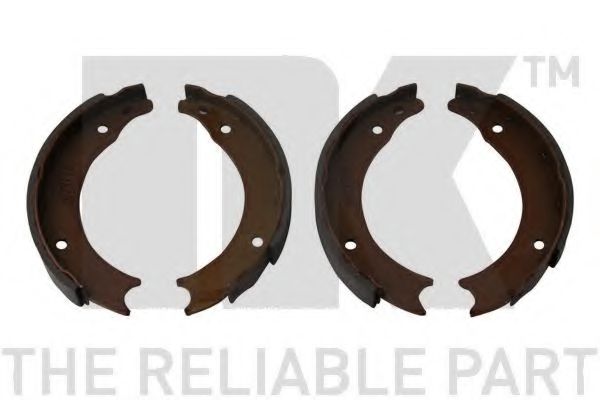 Комплект тормозных колодок NK 2739232