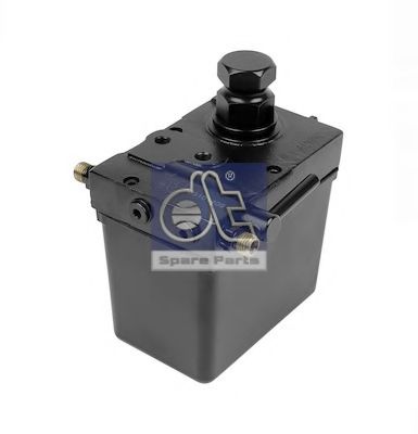 Опрокидывающий насос, кабина DT 4.67338