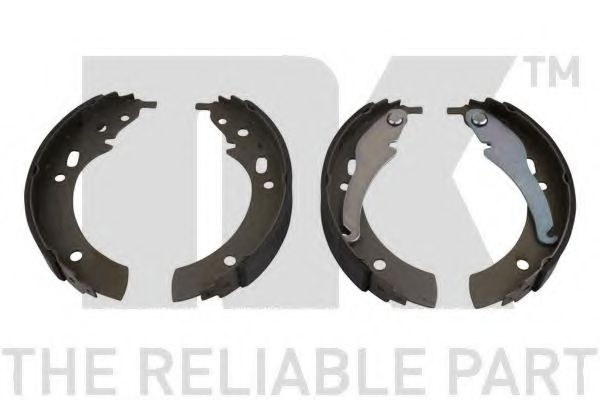 Комплект тормозных колодок NK 2715287