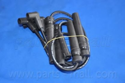 Комплект проводов зажигания PARTS-MALL PEC-E51