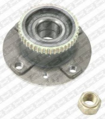 Комплект подшипника ступицы колеса SNR R165.15