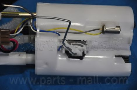 Топливный насос PARTS-MALL PDCM011