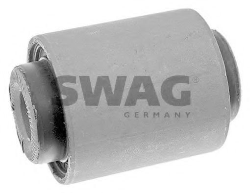 Подвеска, рычаг независимой подвески колеса SWAG 13 94 1509