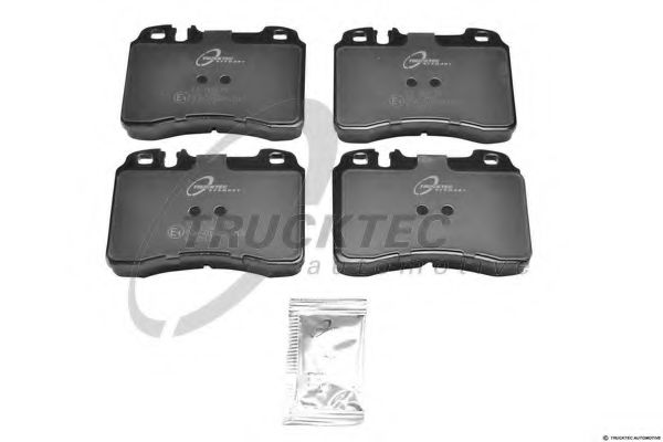Комплект тормозных колодок, дисковый тормоз TRUCKTEC AUTOMOTIVE 02.35.102