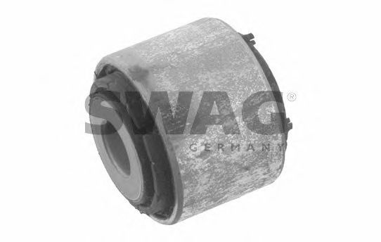 Подвеска, рычаг независимой подвески колеса SWAG 30 93 0983