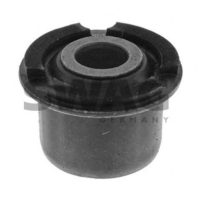 Подвеска, рычаг независимой подвески колеса SWAG 62 79 0012