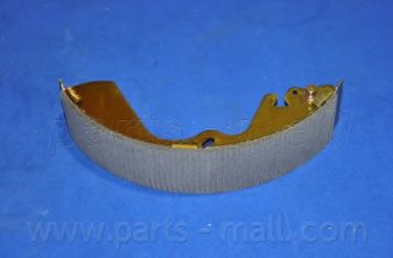 Комплект тормозных колодок PARTS-MALL PLA007