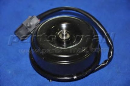 Вентилятор, конденсатор кондиционера PARTS-MALL PXNIA-007