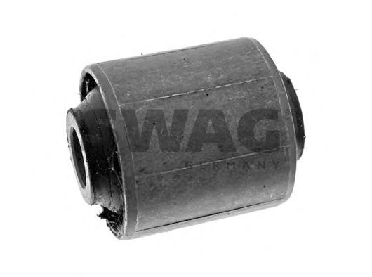 Подвеска, рычаг независимой подвески колеса SWAG 62 79 0010