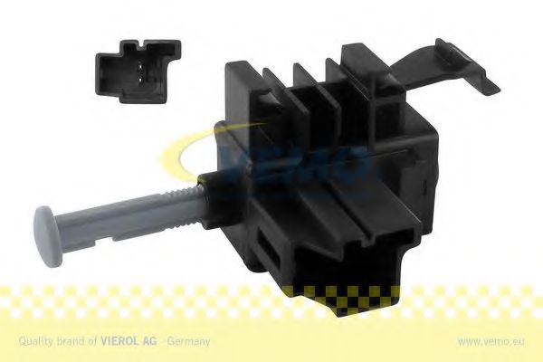Выключатель, привод сцепления (Tempomat); Выключатель, привод сцепления (управление двигателем) VEMO V25-73-0068