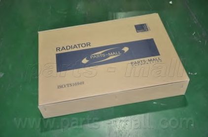 Радиатор, охлаждение двигателя PARTS-MALL PXNDA-131