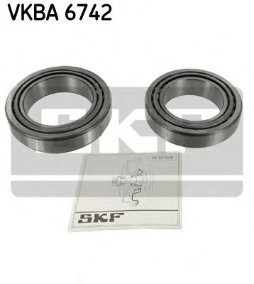 Комплект подшипника ступицы колеса SKF VKBA 6742