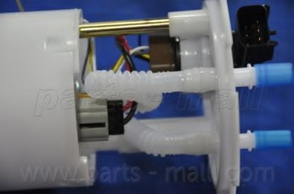 Топливный насос PARTS-MALL PDCM009