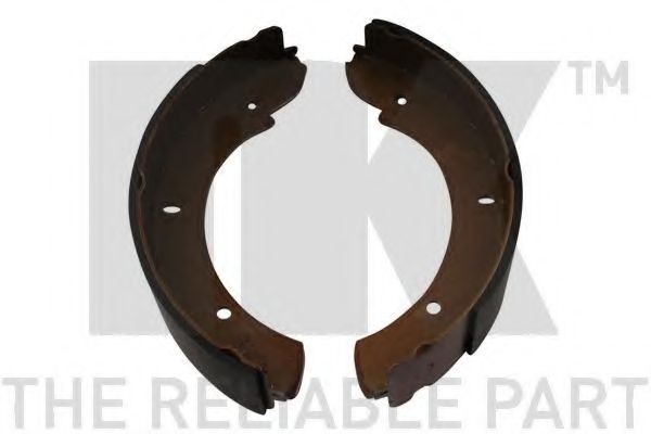 Комплект тормозных колодок NK 2740648