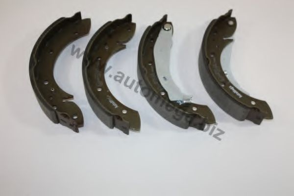 Комплект тормозных колодок AUTOMEGA 3042410L6