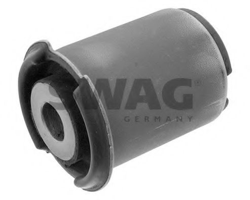 Подвеска, рычаг независимой подвески колеса SWAG 22 94 7624