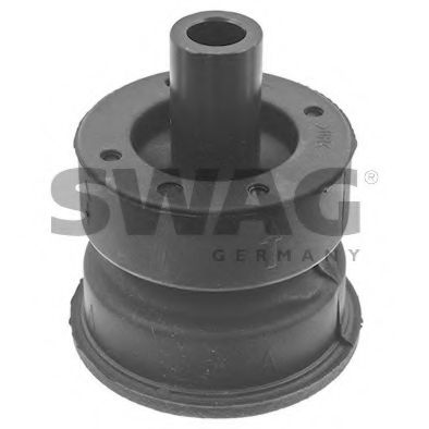 Подвеска, вспомогательная рама / агрегатная опора SWAG 30 94 6158