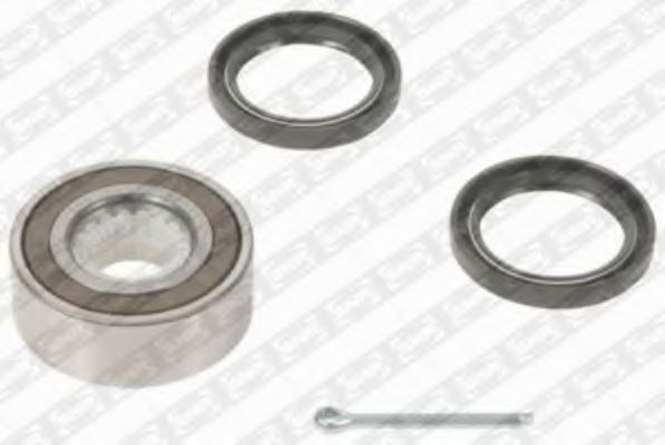 Комплект подшипника ступицы колеса SNR R166.00