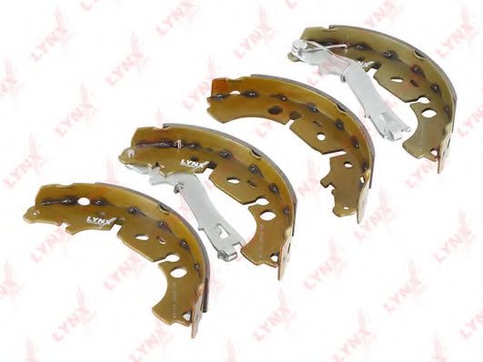 Комплект тормозных колодок LYNXauto BS5900