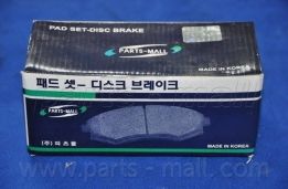 Комплект тормозных колодок, дисковый тормоз PARTS-MALL PKA-031-S