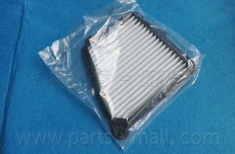 Фильтр, воздух во внутренном пространстве PARTS-MALL PMB-P13
