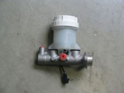Главный тормозной цилиндр AISIN MM-052
