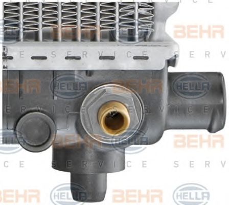 Радиатор, охлаждение двигателя BEHR HELLA SERVICE 8MK376711311